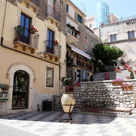 Bed & Breakfast Duomo Di Taormina Exterior photo