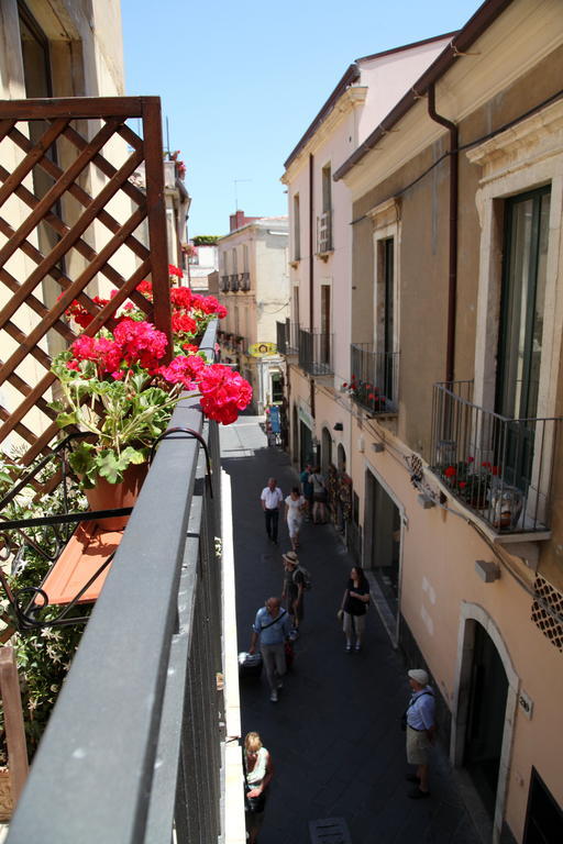 Bed & Breakfast Duomo Di Taormina Exterior photo